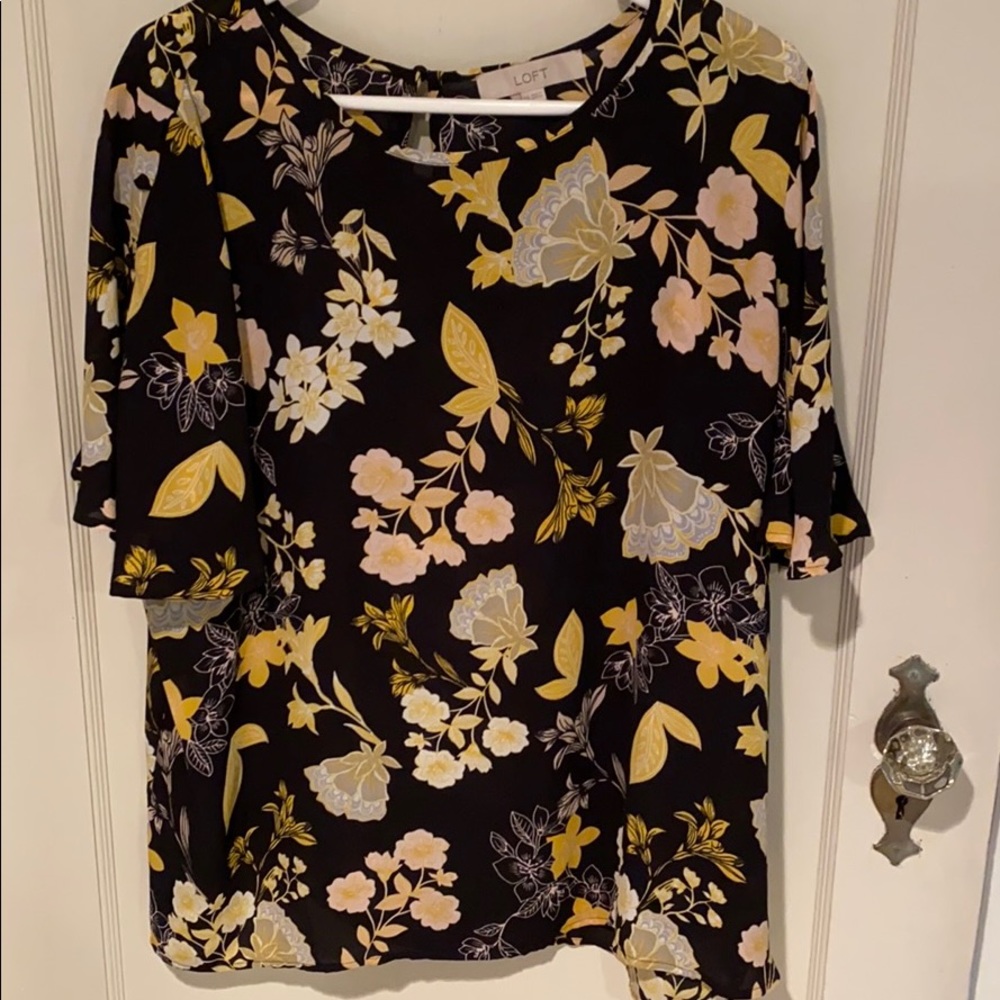LOFT XXL black floral blouse